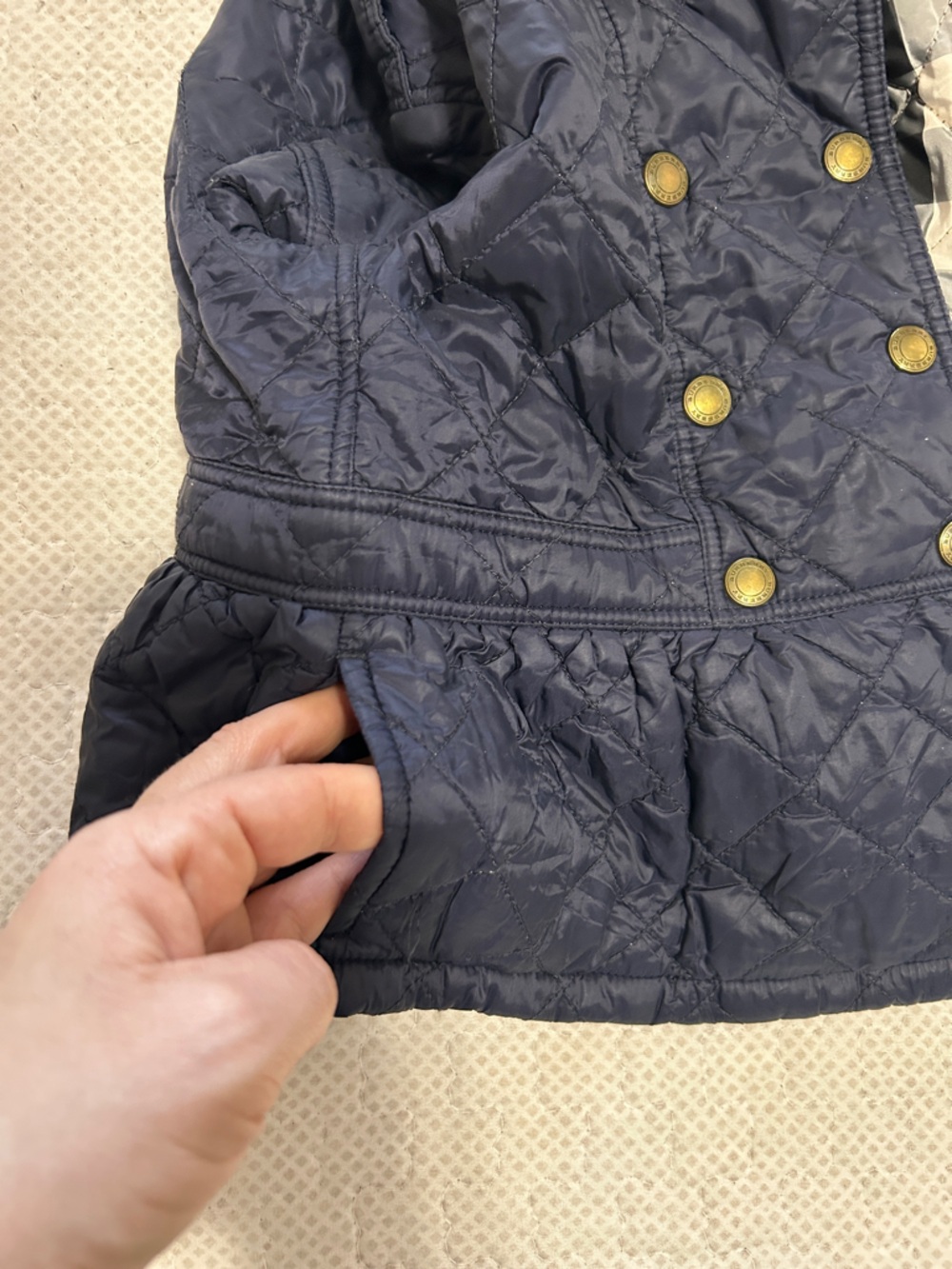 Burberry Girls 2Y Quilted Check Mid-Length Jacket Navy Nova Check Lining - Picture 11 of 11